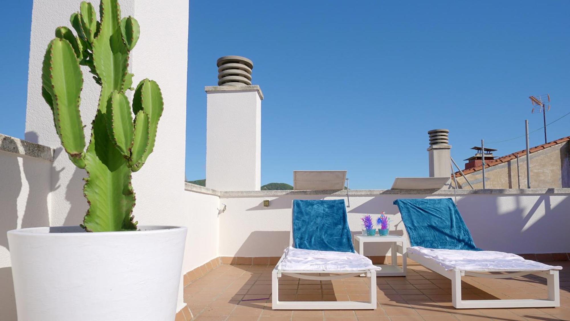 Beachstyle Penthouse By Hello Homes Сіджас Екстер'єр фото